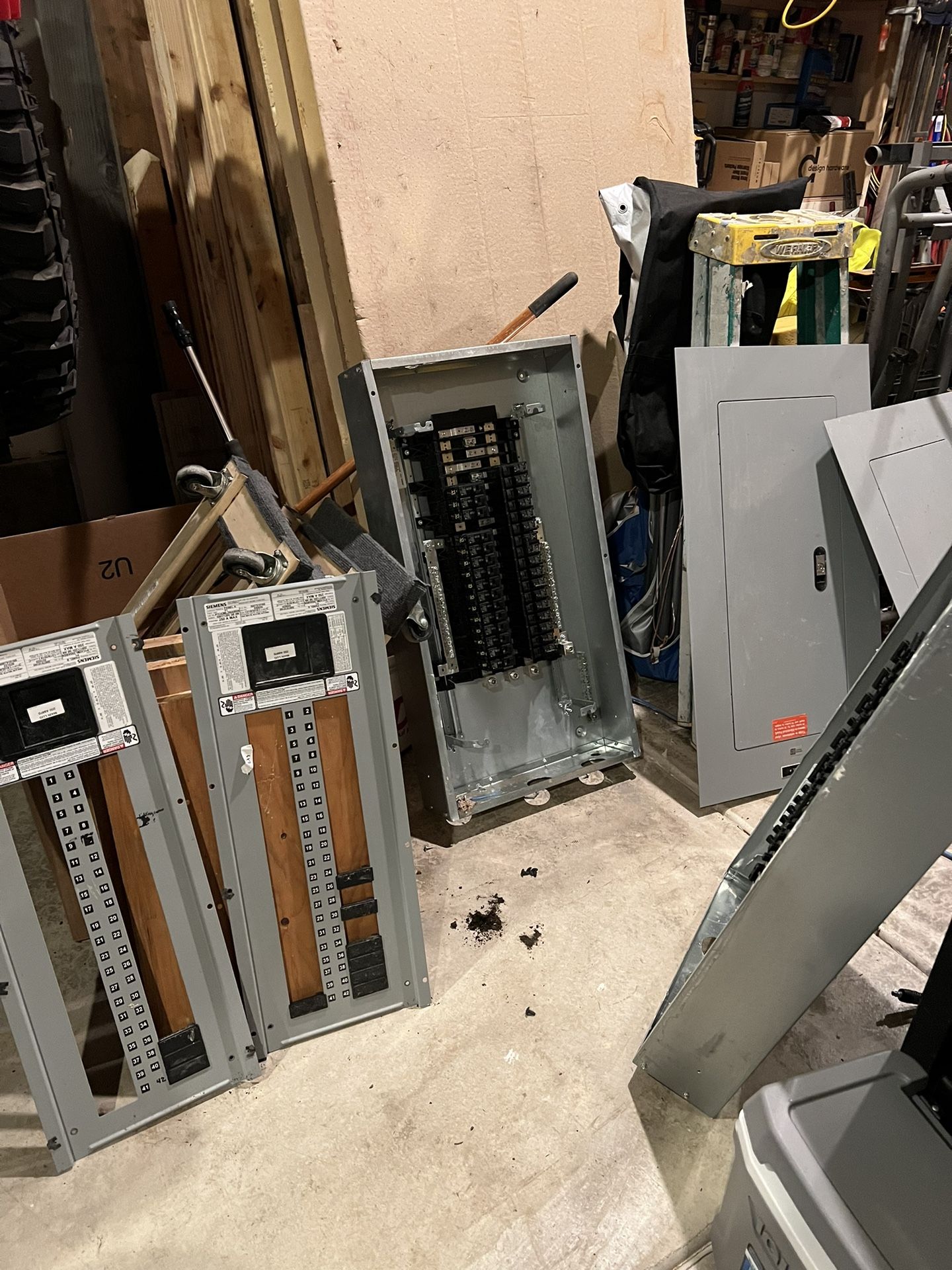  2. @ 250 Amp Electrical Panels 