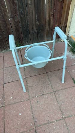 Commode