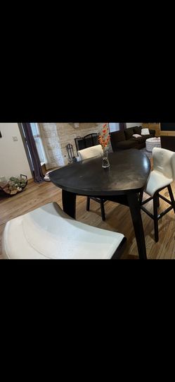 Breakfast Table