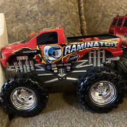 Raminator Dodge Ram Monster Truck Road Rippers 