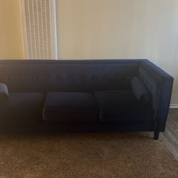 Blue Velvet Couche