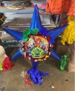 Marvel avengers bola star pinata