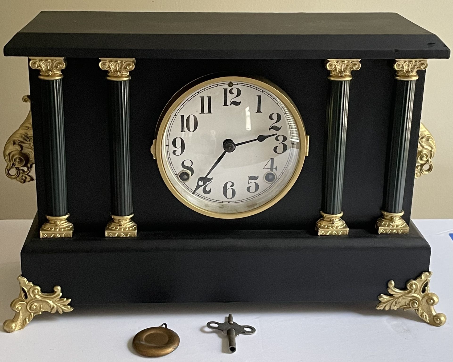 Antique Ingraham 8 Day Mechanical Art Deco Black Mantle Shelf Gong Chime Clock