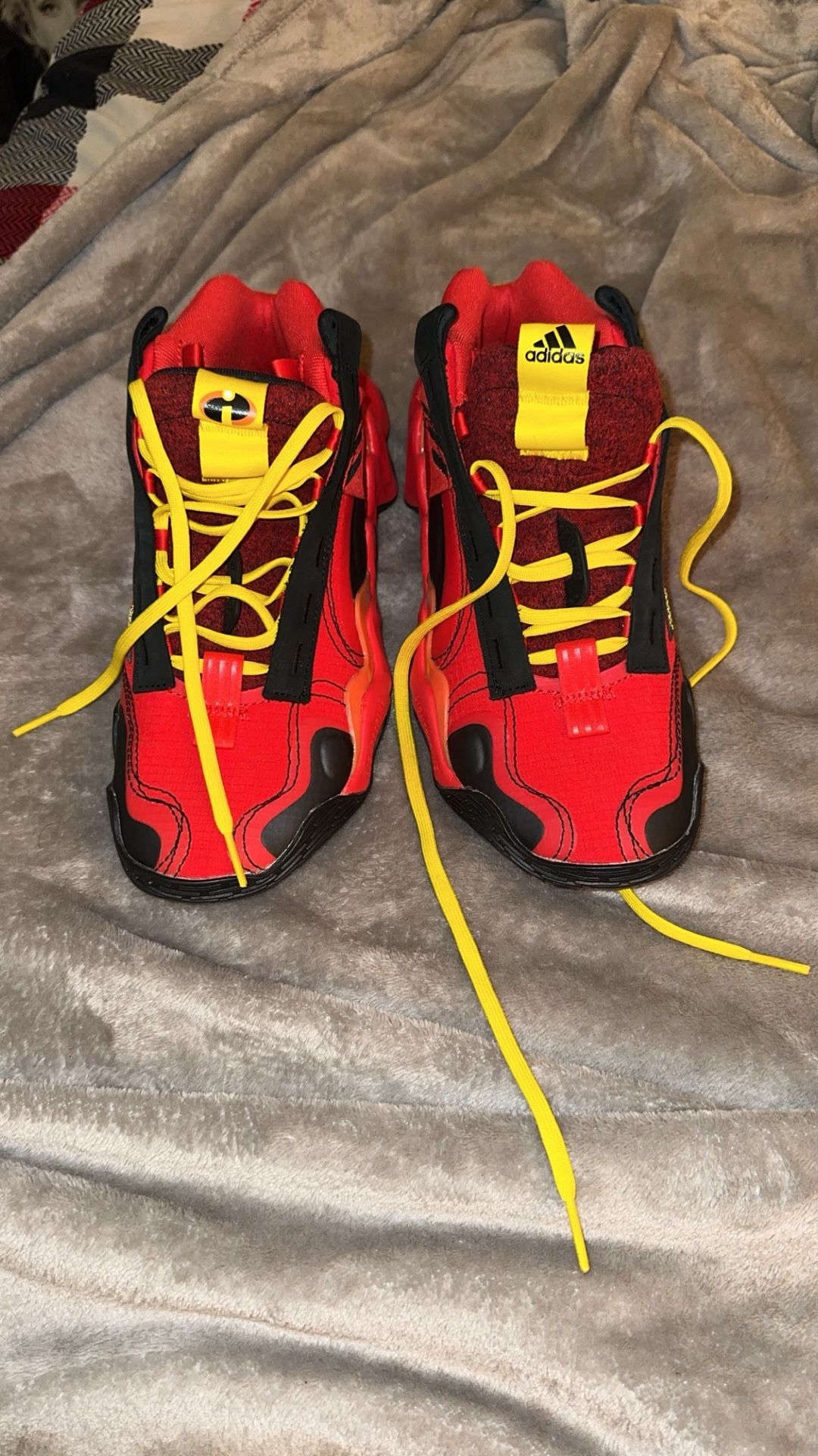 New Adidas Elastigirl Pixar Red