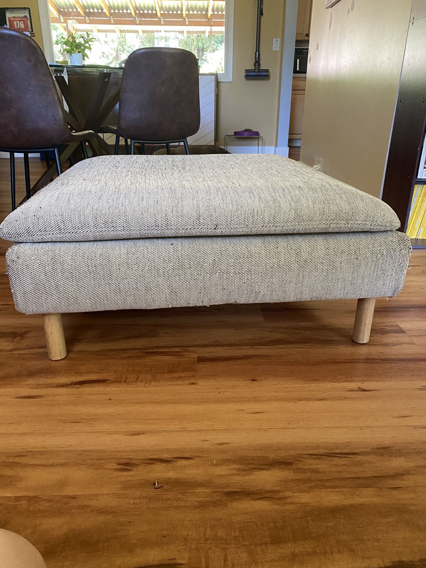 Soderhämn Ottoman (IKEA)