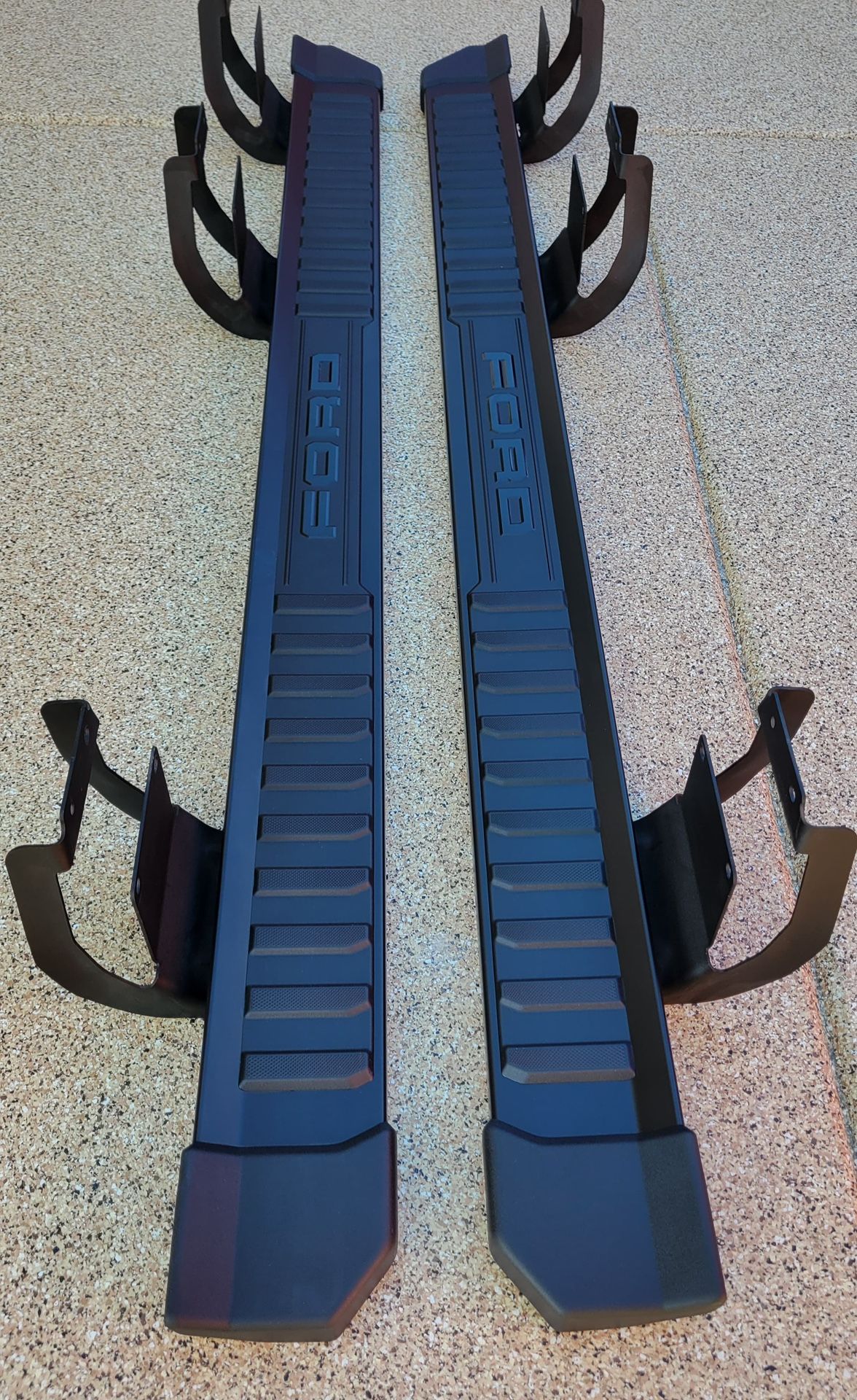 RUNNING BOARDS FORD SUPER DUTY