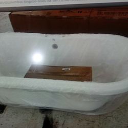 Kingston Brass VT7DS672924H5 Aqua Eden Clawfoot Tub