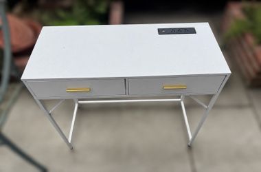 Vanity Table
