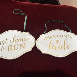 Nice Wooden Wedding Signs