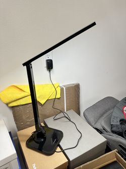 Desk LED light, 3 different color