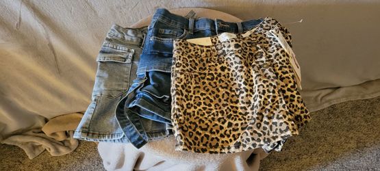 Girls skirts
