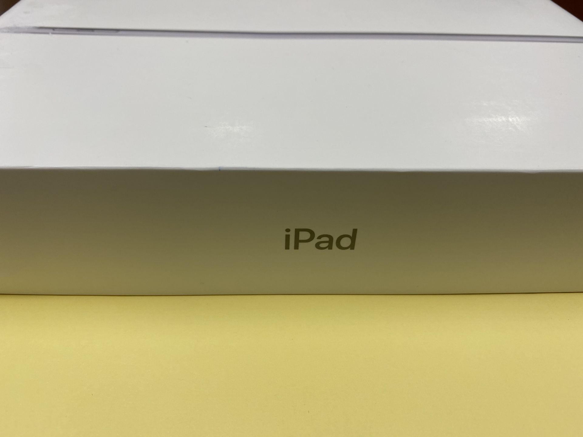 IPhone 6 Generation packaging box