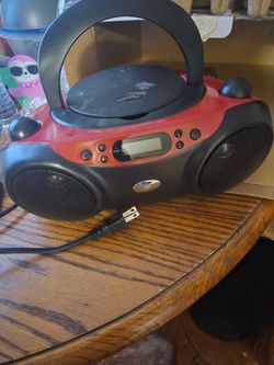 Cd boombox radio