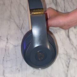 Beats Studio 3