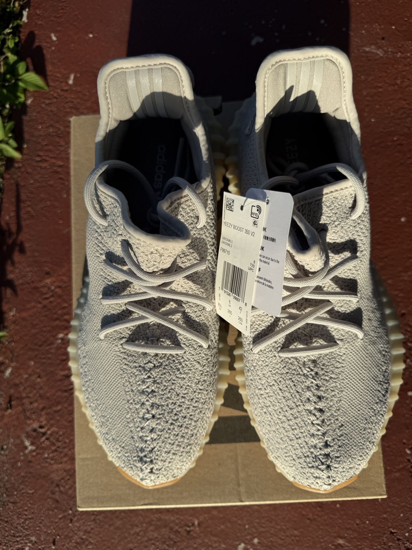 新品 yeezy boost 350 V2 セサミ 28.0cm