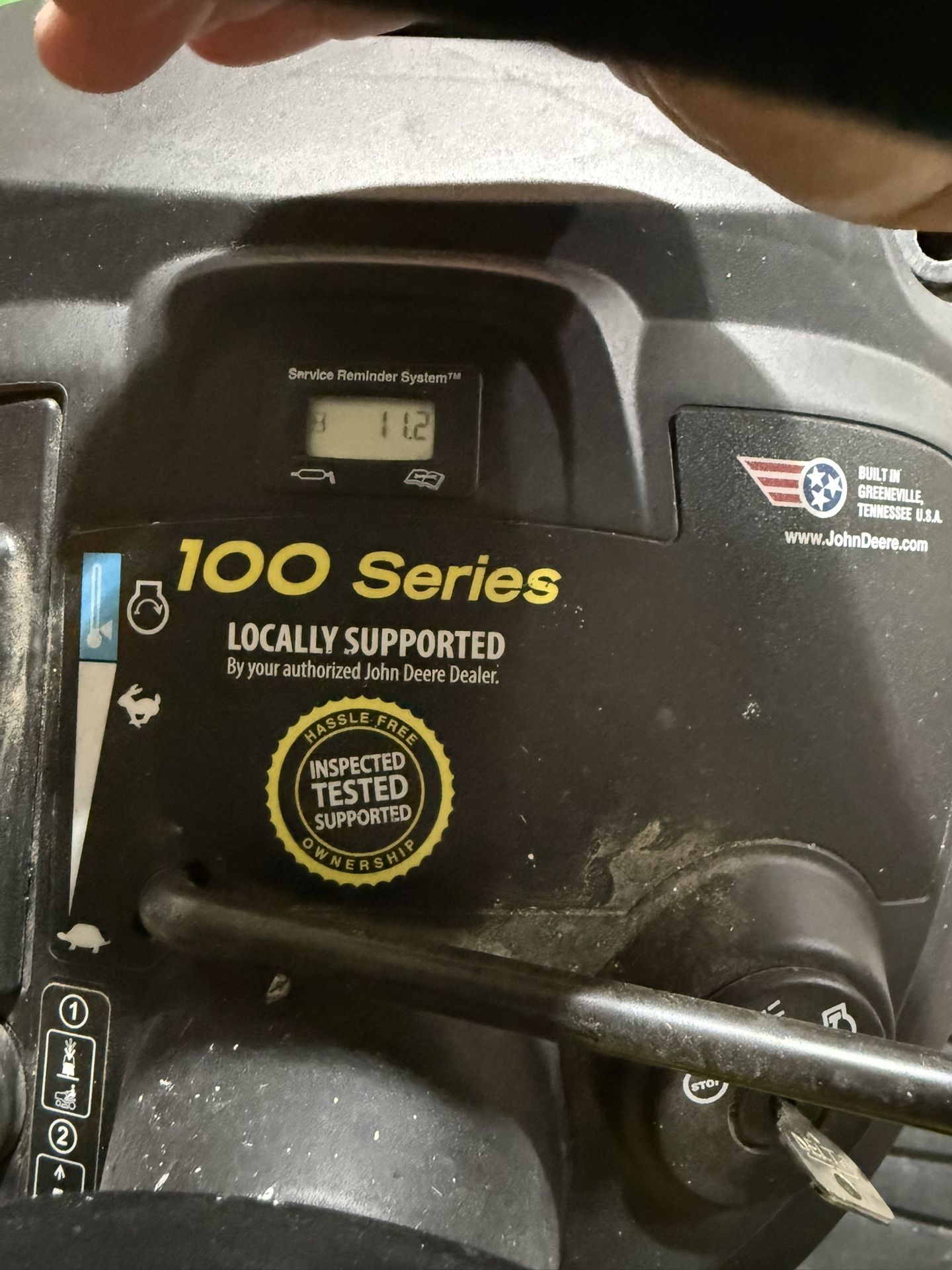 John Deere E110 – 42” deck – ONLY 11.2 hrs