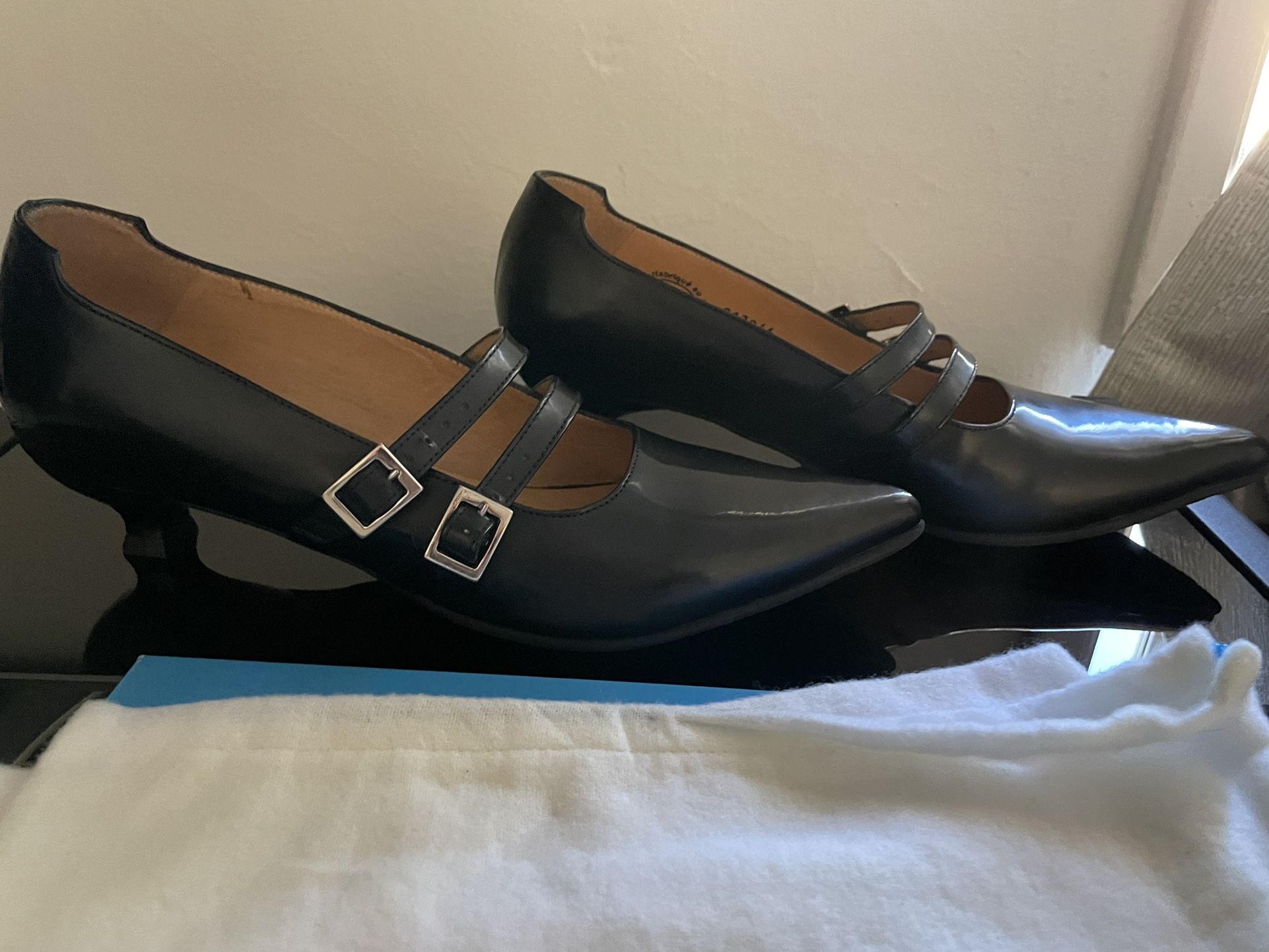 John Fluevog Tanya Kitten Heel