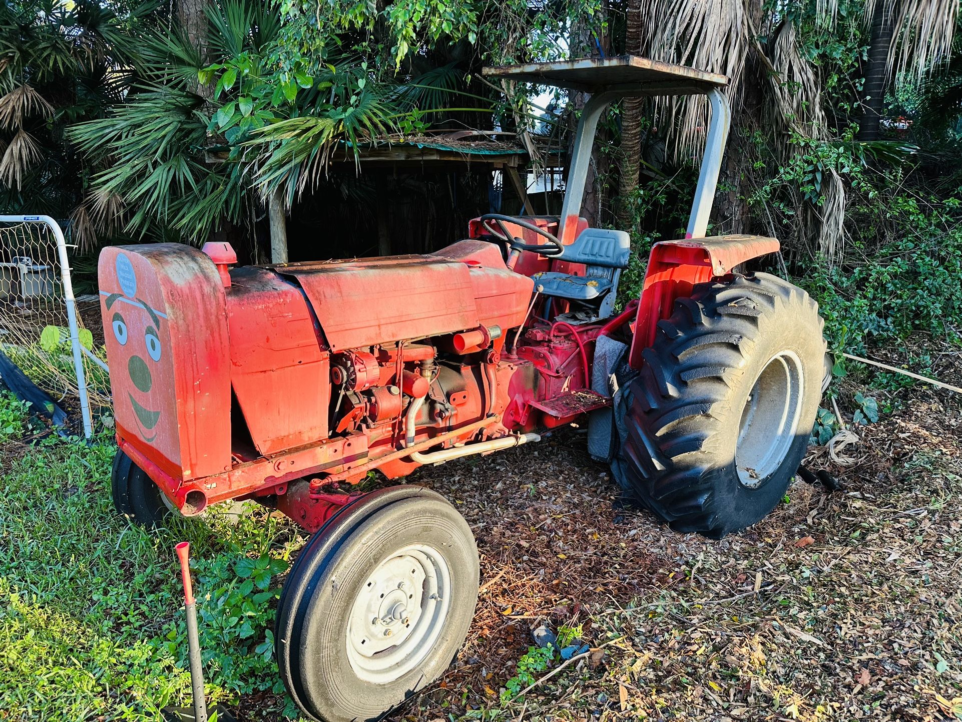 1977 Big Red Ford Tractor. Runs Great Strong As An Ox!!!!