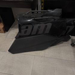 Can am x3 doors missing front passenger