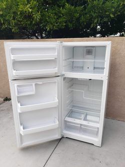 GE Refrigerator 16cu ft 28x29x64🚨👍3 MONTHS WARRANTY