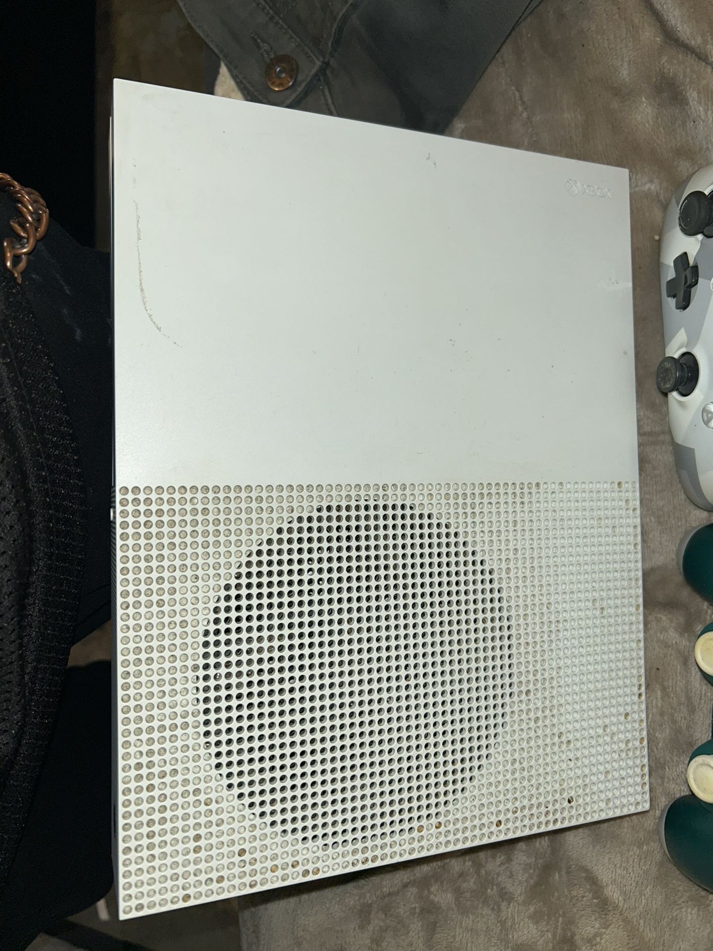 Xbox One S