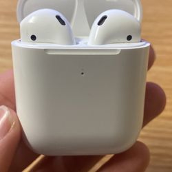 (best offer) Apple Airpods First Gen