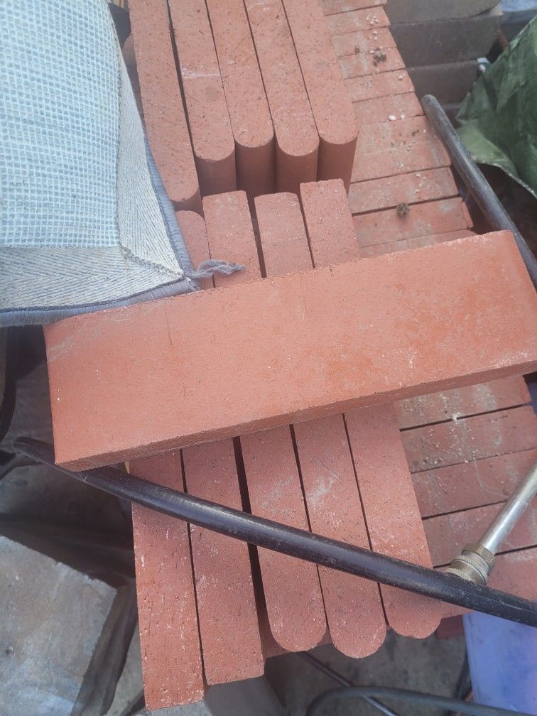 Bullnose Brick Red