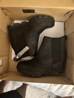 Women’s SOREL BOOTS