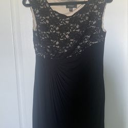 BLACK COCKTAIL DRESS!