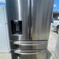Samsung Stainless Steel Refrigerator / Delivery Available 