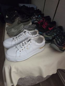 Tennis shoes Sizes 8  - 8 5  various brands  Ascis, Nike, Guess,  Crocs.