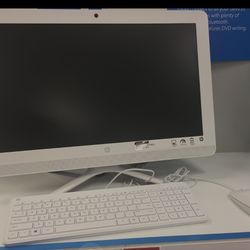 HP All In One Computer 21.5 Full HD Screen And Printer