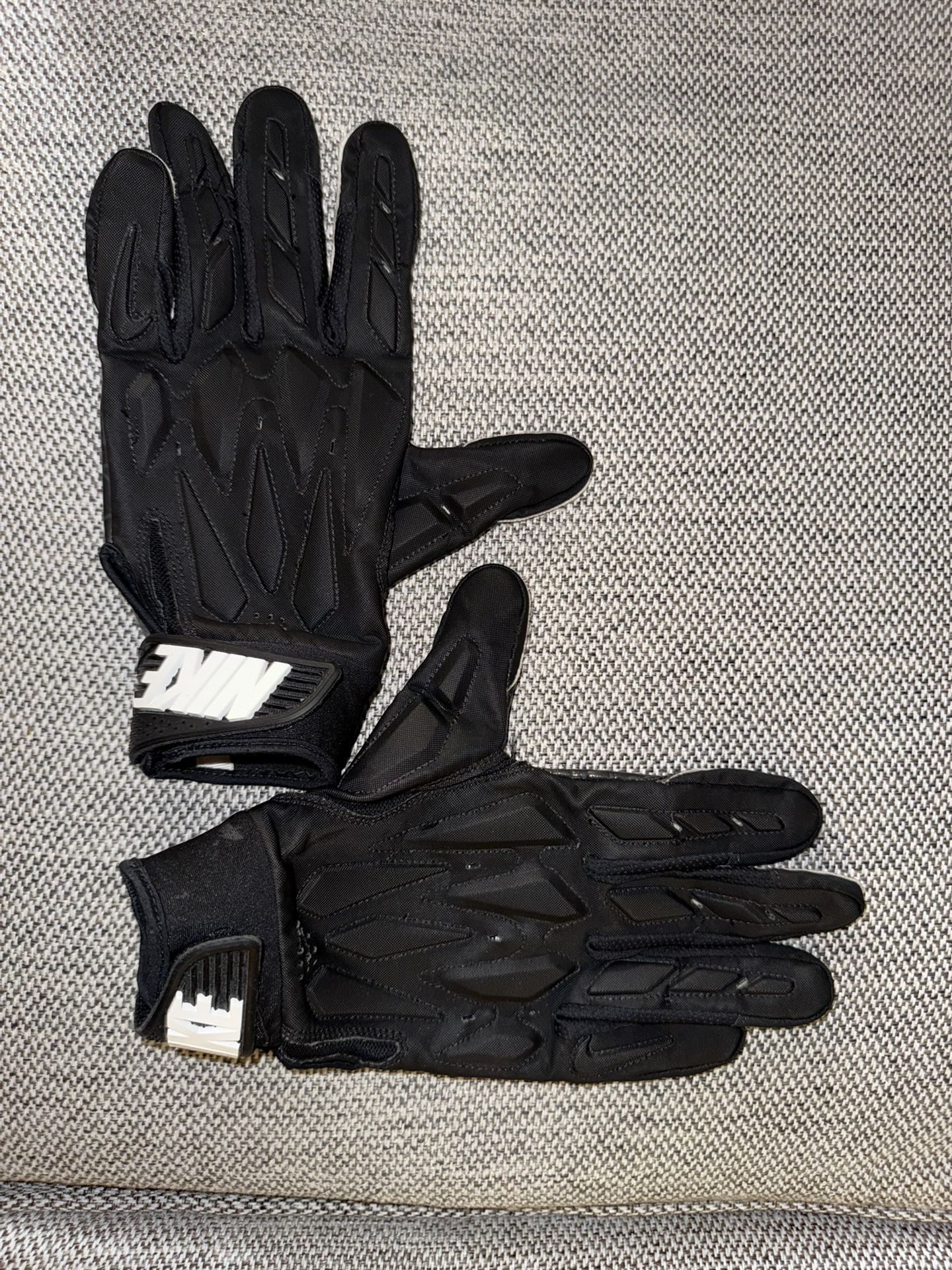 XL Nike Football Lineman Gloves