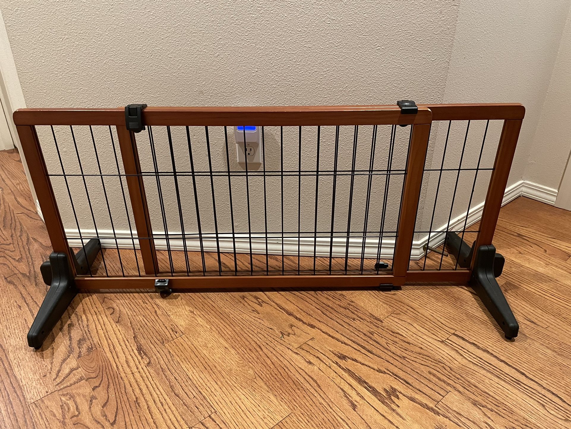 Pet Gate, 20 Inch 2 Panel (36inch wide Per Panel)