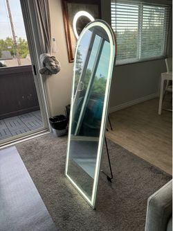 Vanity Mirror with lights