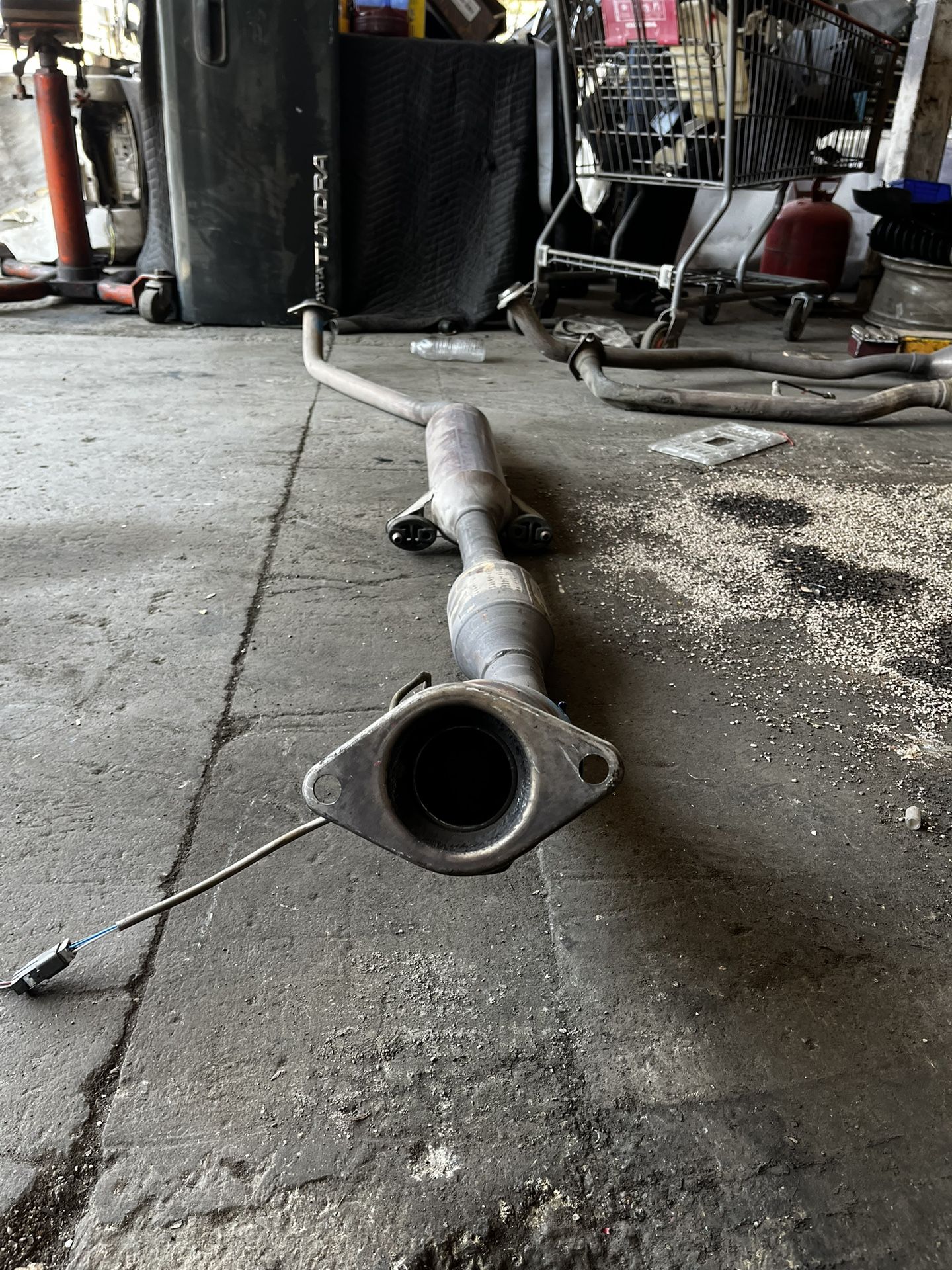 Toyota Corolla Exhaust Assembly for Sale in Fontana, CA - OfferUp