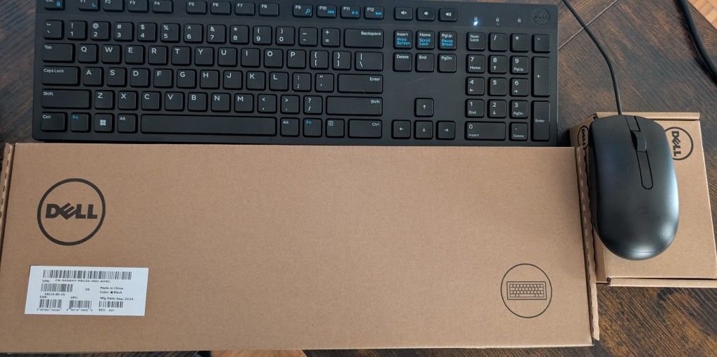 Dell Wired Keyboard and Mouse KM300C