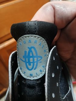 AIR  HUARACHE SIZE 12 BY NIKE,EXCELLENT CONDITION LOOK LIKE NEW ONLY PICK UP