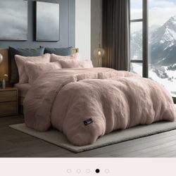 Santi Duvet And Insert With 2 Pillow Cases