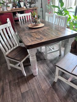 Table 6 chairs Mesa con 6 sillas