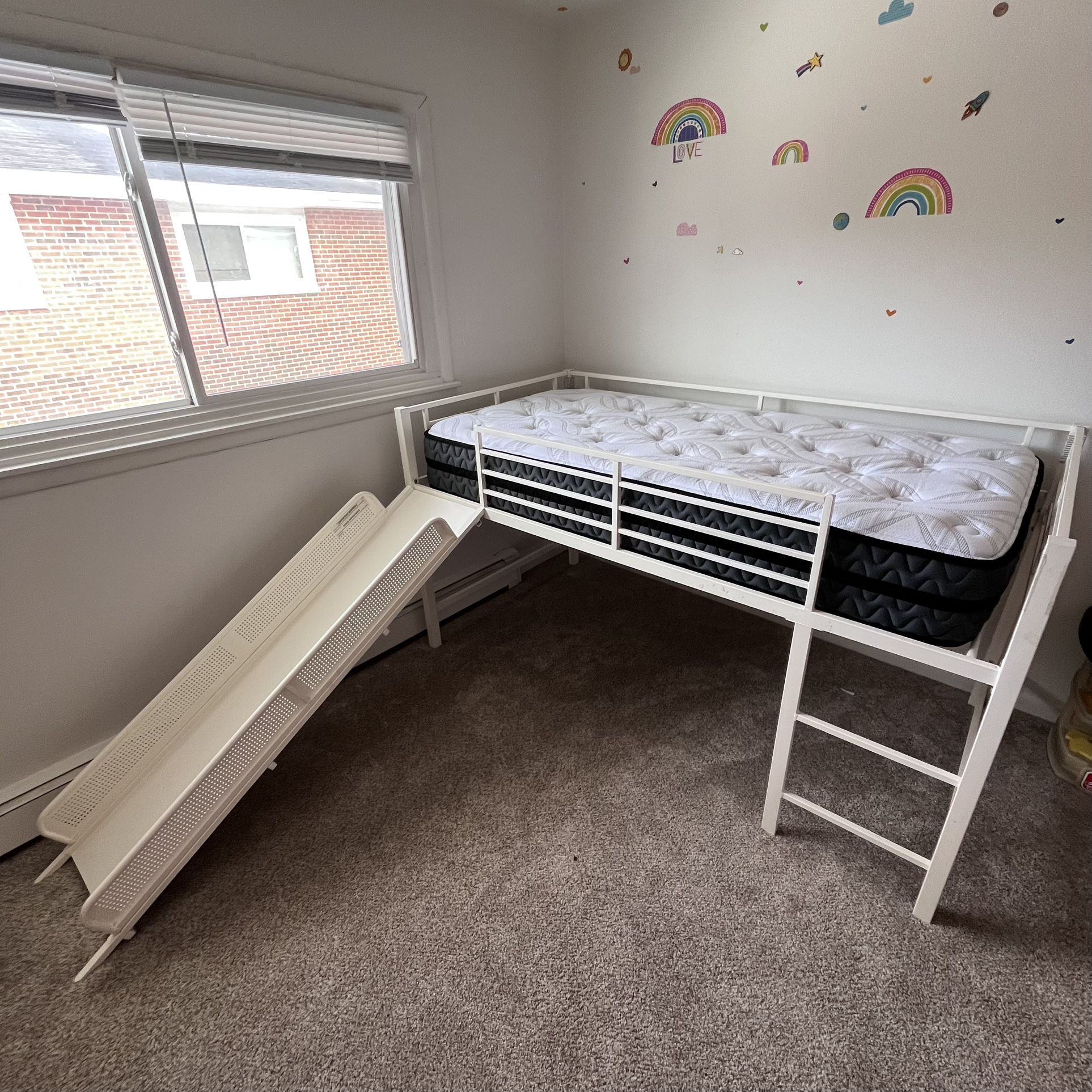 Twin loft bed with matters