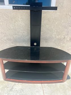 Moving Sale! TV Stand with Swivel TV Mount
