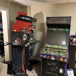 Video Game Kiosk Arcade 