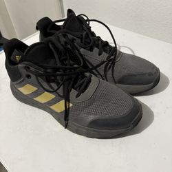 Adidas 10.5 Men’s 