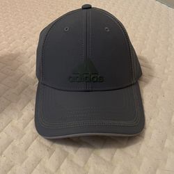 ADIDAS HAT BRAND NEW WITH TAGS
