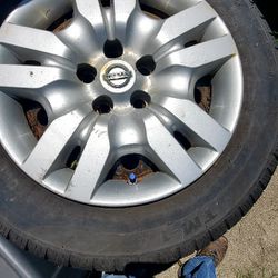 Used  4 Tires For Nissan ALtima $100
