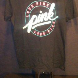 Pink by Victoria Secret T-shIrt