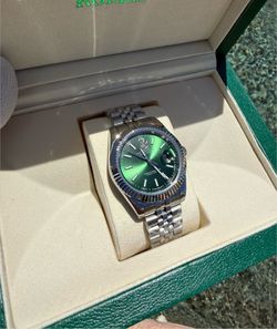 Men's watch