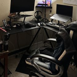 L Shaped Carbon Fiber Gaming Desk