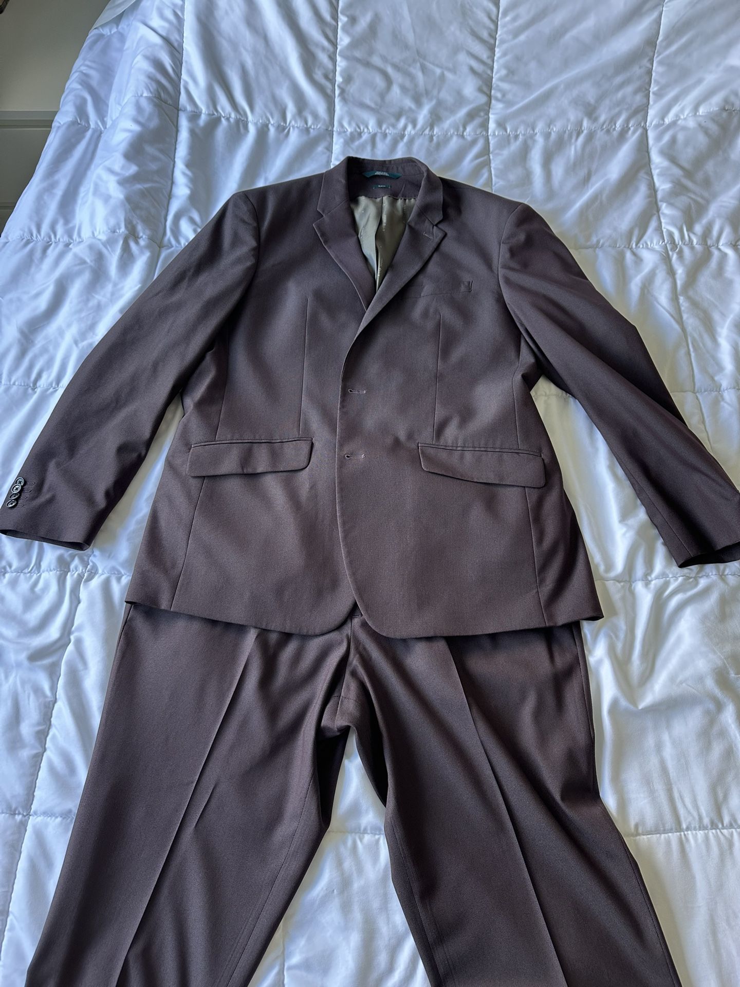 Perry Ellis 2pc Suit Burgundy